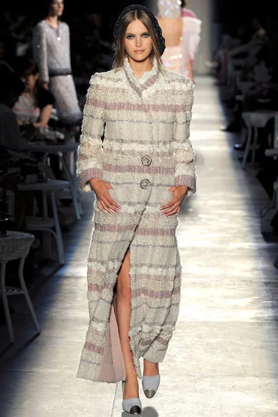 Look 23